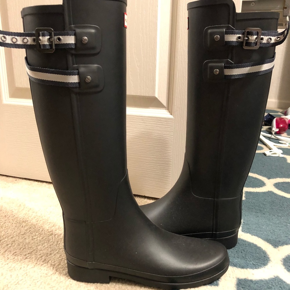 Hunter Boots matte Navy tall boots